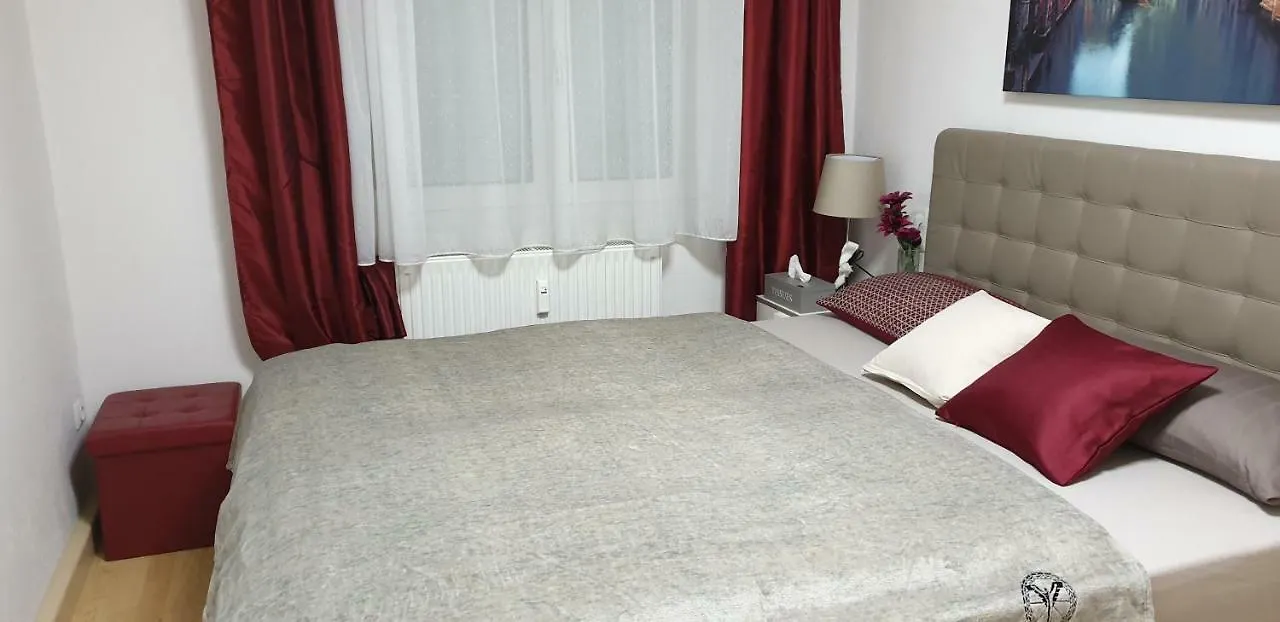 Ferro'S Ferienwohnung Nuremberg Apartment
